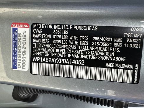 Used 2023 Porsche Cayenne S AWD/4WD image 31