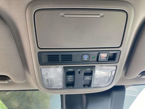 Used 2020 Honda Odyssey Elite image 22