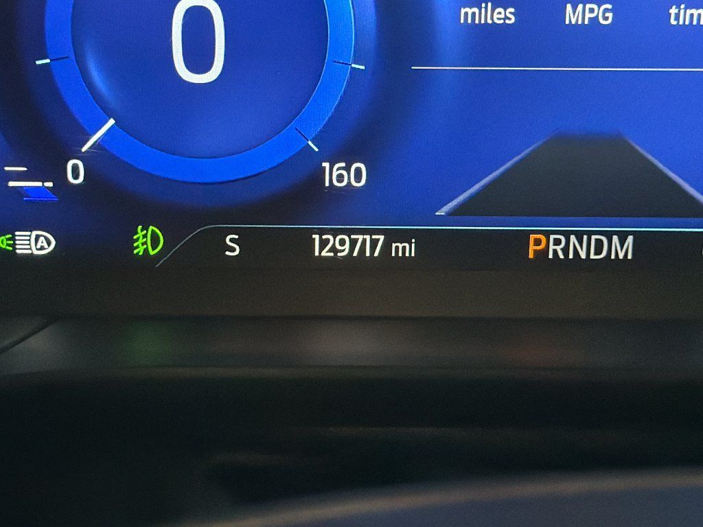 Used 2020 Ford Escape Titanium AWD/4WD image 10