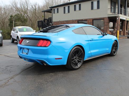 Used 2017 Ford Mustang EcoBoost Fastback image 5