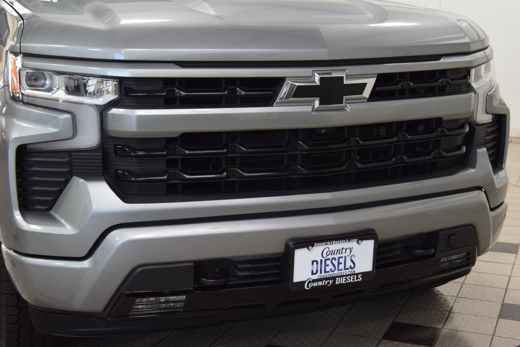 Used 2023 Chevrolet Silverado 1500 RST AWD/4WD image 12