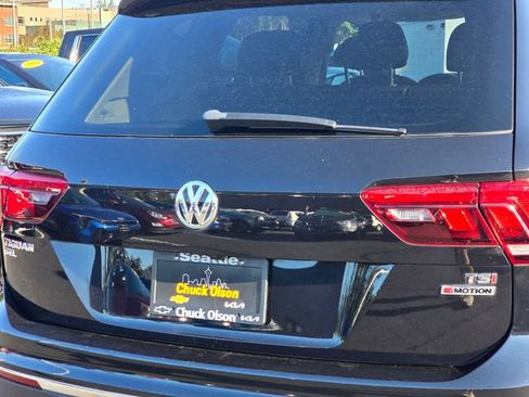 Used 2018 Volkswagen Tiguan S AWD/4WD image 14