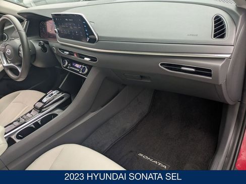 Certified 2023 Hyundai Sonata SEL w/ Convenience Package image 37