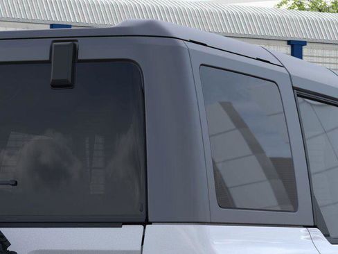New 2025 Ford Bronco Badlands image 23