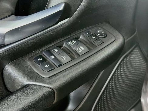 Used 2023 RAM 1500 Big Horn AWD/4WD image 19