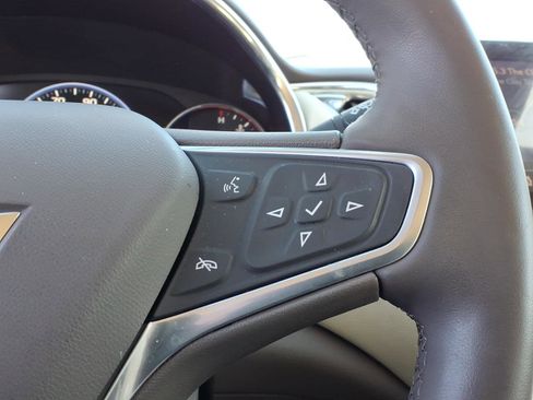 Used 2023 Chevrolet Malibu LT image 25