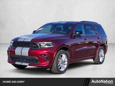 Used 2023 Dodge Durango GT image 1