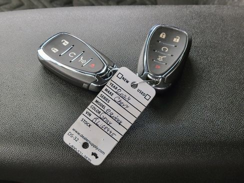 Used 2024 Chevrolet Equinox LT w/ LPO, Floor Liner Package AWD/4WD image 26
