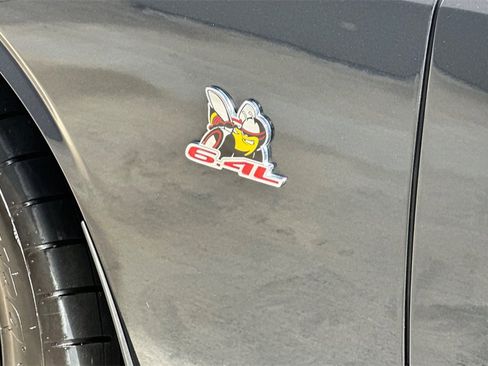 Used 2018 Dodge Challenger R/T Scat Pack w/ Leather Interior Group image 32