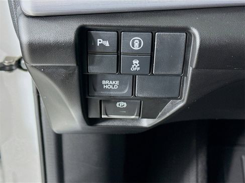 Used 2023 Acura RDX w/ Technology Package image 11