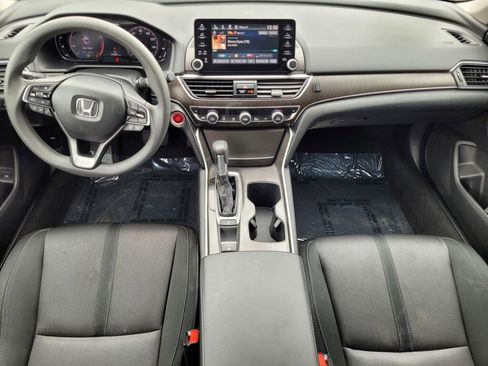 Certified 2019 Honda Accord EX image 16
