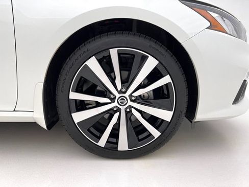 Used 2020 Nissan Altima 2.5 Platinum AWD/4WD image 30