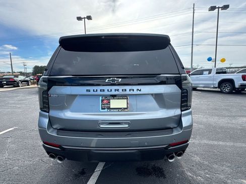 New 2026 Chevrolet Suburban Z71 w/ Comfort Package image 7