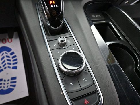 Used 2023 Cadillac Escalade Sport AWD/4WD image 21