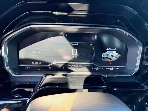 Used 2024 GMC Sierra 1500 SLT w/ SLT Premium Plus Package image 14