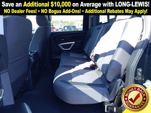 Used 2024 Nissan Titan SV w/ SV Convenience Package image 28