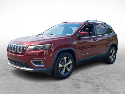 Used 2019 Jeep Cherokee Limited w/ Luxury Group AWD/4WD image 3