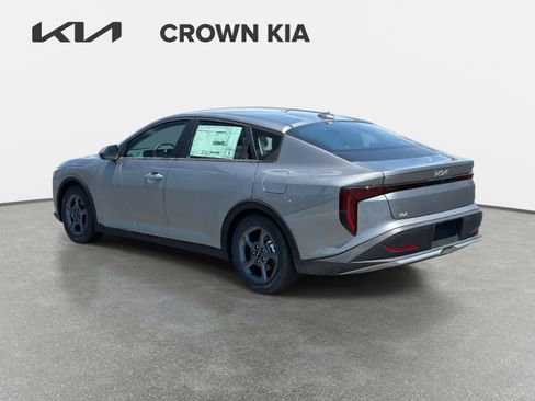 New 2026 Kia K4 FWD image 7