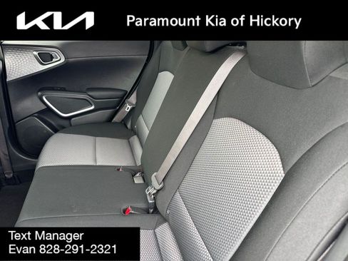 Used 2023 Kia Soul LX w/ Option Group 015 FWD image 13