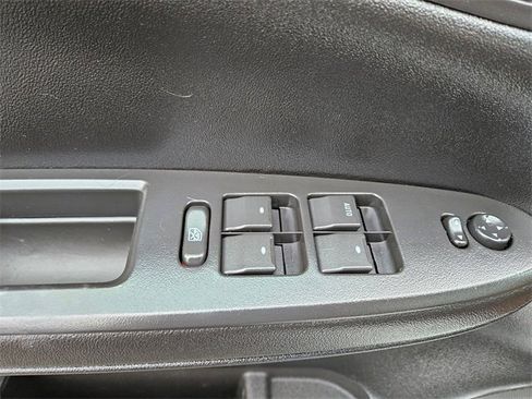 Used 2013 Chevrolet Impala LT image 19