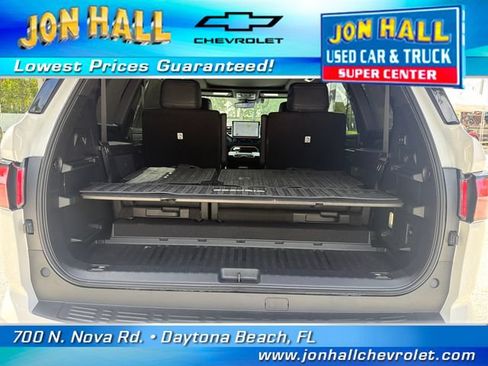 Used 2025 Toyota Sequoia Platinum AWD/4WD image 11