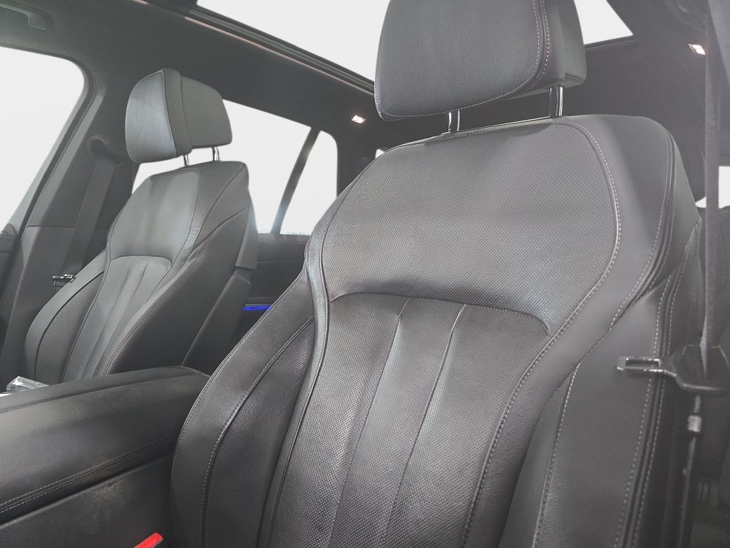 Used 2022 BMW X5 sDrive40i w/ M Sport Package RWD image 22
