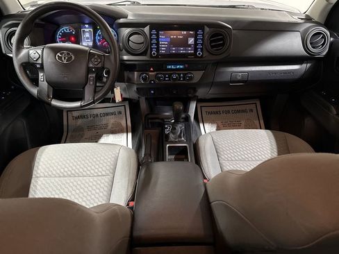 Used 2021 Toyota Tacoma SR image 10