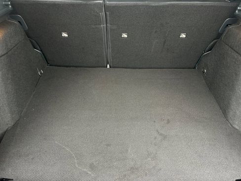 Used 2025 Nissan Kicks SR image 15