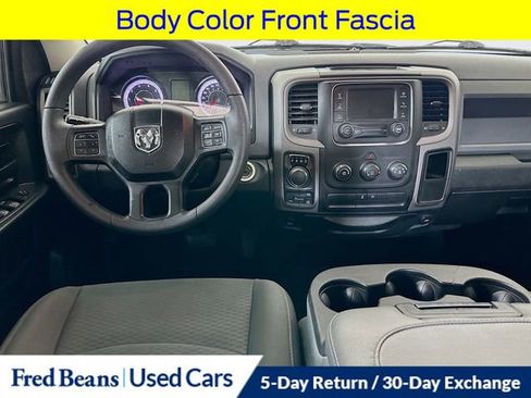 Used 2017 RAM 1500 Express image 25