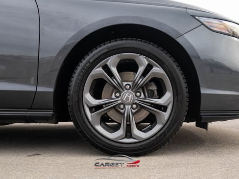 Used 2023 Honda Accord EX image 10