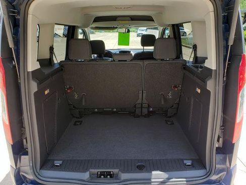 Used 2016 Ford Transit Connect XLT FWD image 5