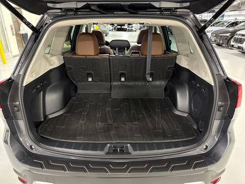 Used 2023 Subaru Forester Touring AWD/4WD image 26