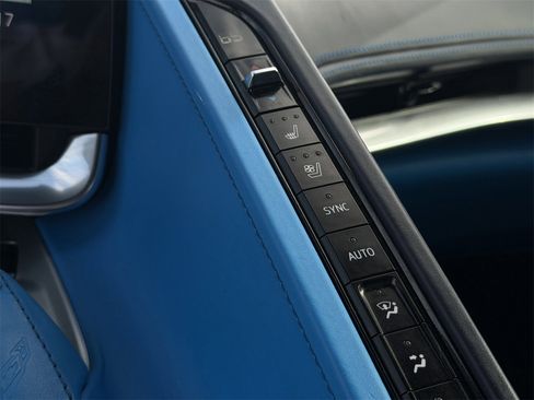 Certified 2022 Chevrolet Corvette 3LT image 20