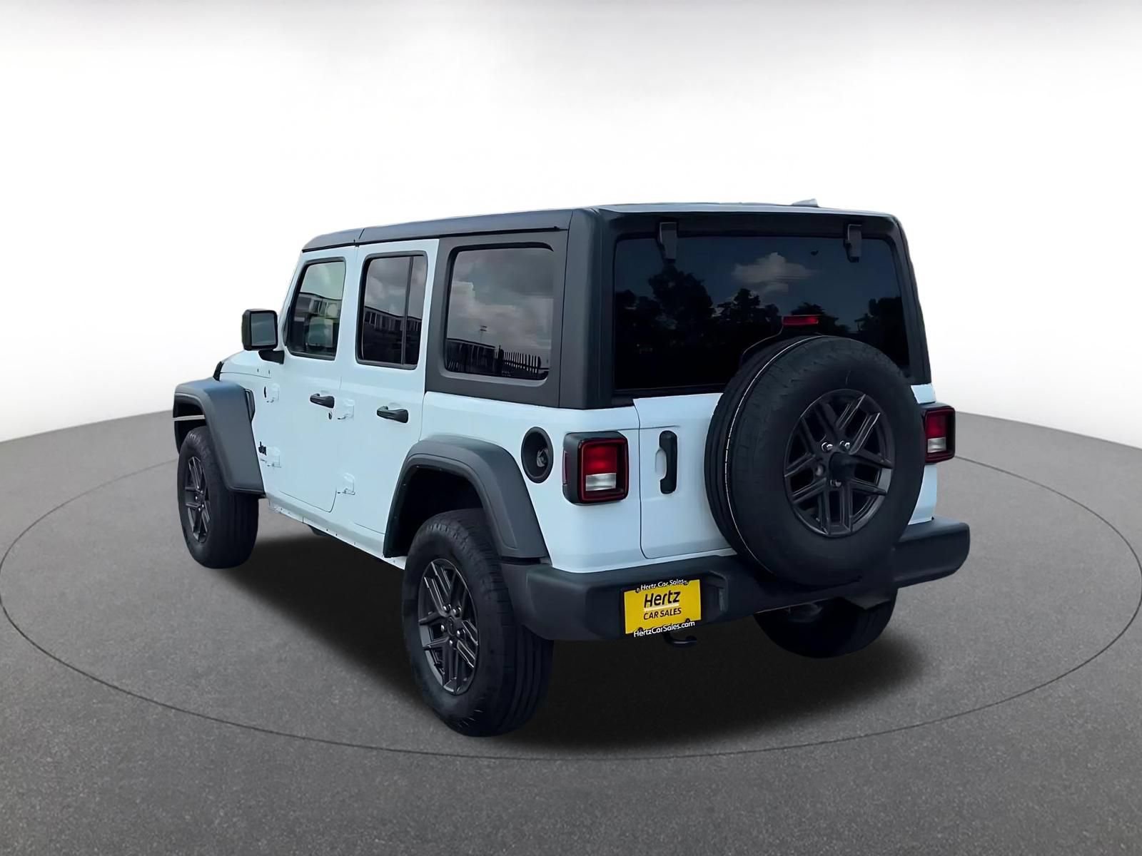 Used 2025 Jeep Wrangler Unlimited Sport AWD/4WD image 10