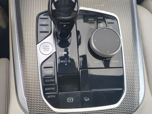 Used 2021 BMW X5 M50i image 26