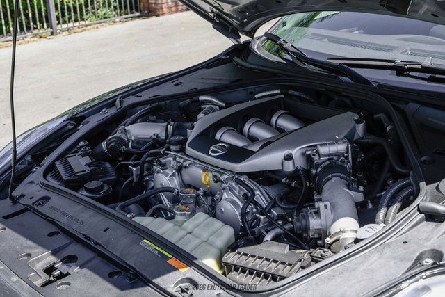 Used 2011 Nissan GT-R Premium AWD/4WD image 19