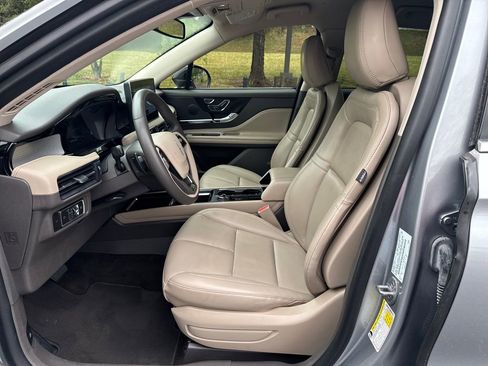 Used 2023 Lincoln Corsair FWD image 24