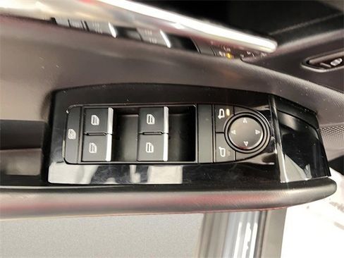 Used 2025 MAZDA CX-30 AWD 2.5 S w/ Preferred Package image 14