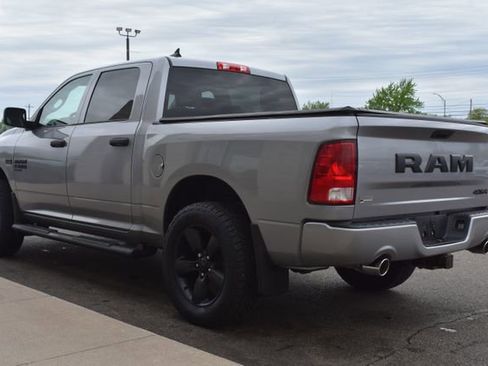 Used 2019 RAM 1500 Express w/ Wheel & Sound Group AWD/4WD image 12