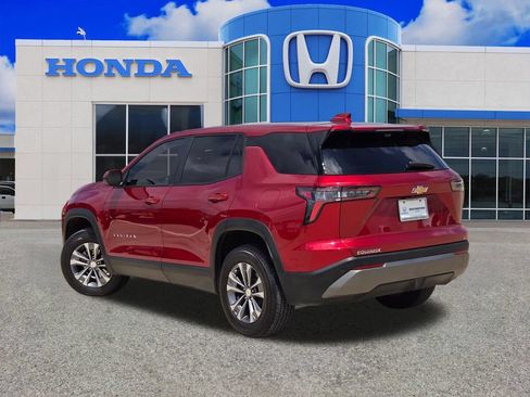 Used 2025 Chevrolet Equinox LT w/ Safety and Technology Package FWD image 5