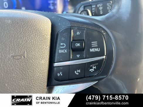 Used 2020 Ford Explorer Platinum w/ Premium Technology Package image 25