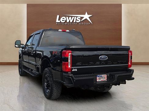 Used 2024 Ford F250 XLT w/ XLT Premium Package image 3