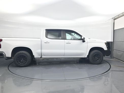 Used 2021 Chevrolet Silverado 1500 LT image 8