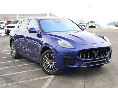 Used 2024 Maserati Grecale GT image 2