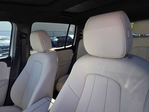 New 2026 Mercedes-Benz GLB 250 image 23