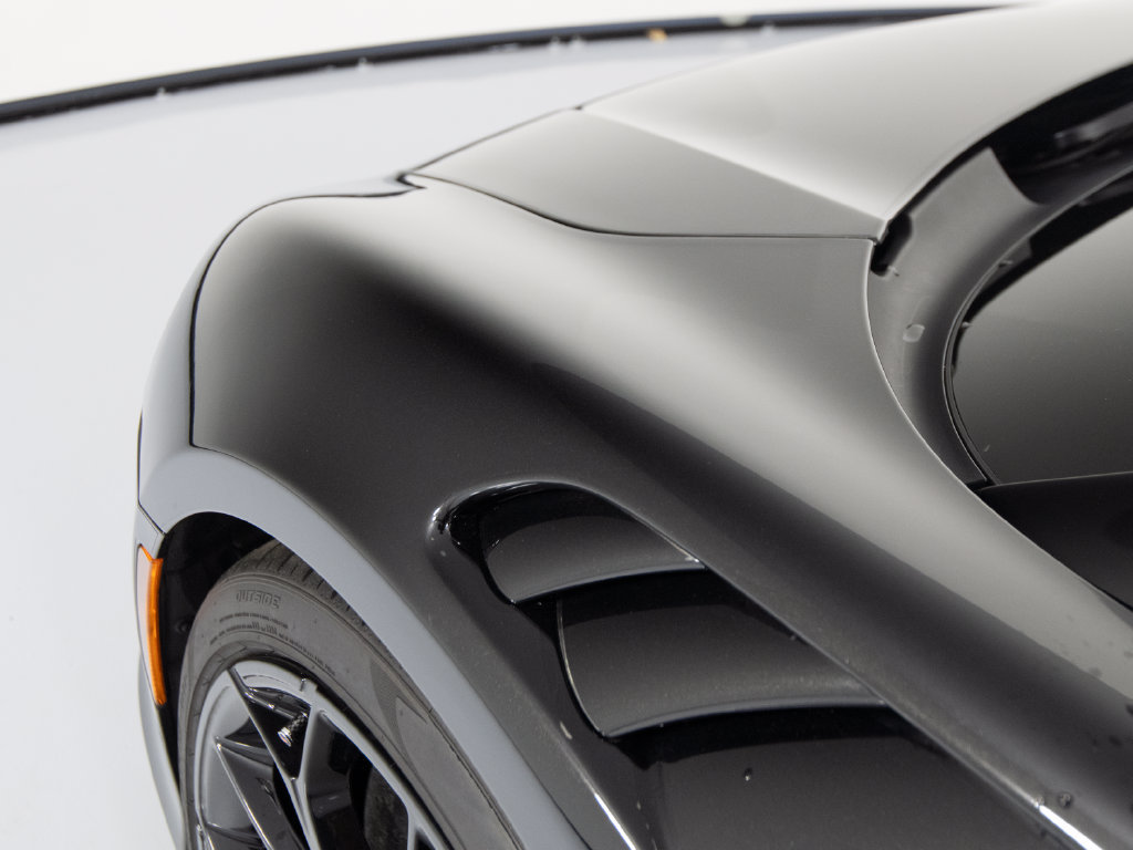 Used 2025 McLaren Artura Spider RWD image 44