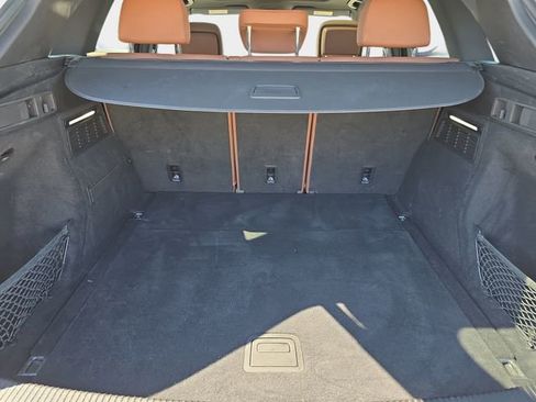 Used 2023 Audi Q5 2.0T Premium w/ Convenience Package image 14