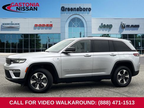 Used 2022 Jeep Grand Cherokee Limited 4xe image 1