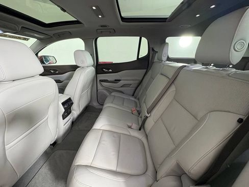 Used 2019 GMC Acadia SLT FWD image 43