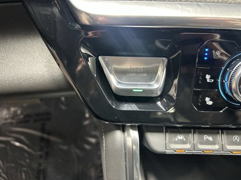Certified 2023 GMC Sierra 1500 Denali AWD/4WD image 18